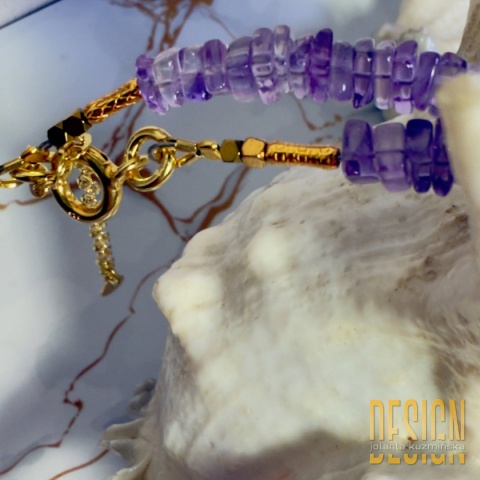 Naszyjnik z ametystów ze złoconą zawieszką słońca | Kuźmińska Design