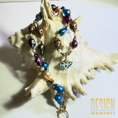 Naszyjnik z pereł Biwa i złoconych elementów | Kuźmińska Design