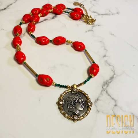 Unikatowy naszyjnik z czerwonego koralu z antyczną monetą – Unikat 1/1 | Kuźmińska Design