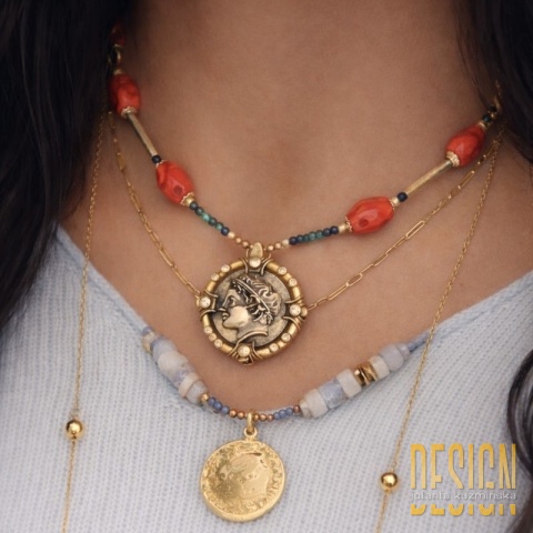 Unikatowy naszyjnik z czerwonego koralu z antyczną monetą – Unikat 1/1 | Kuźmińska Design