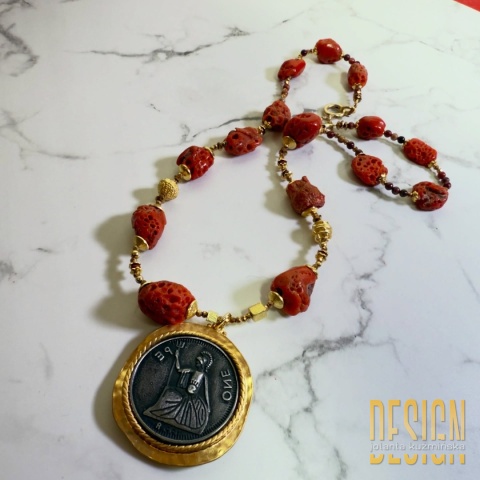 Unikatowy naszyjnik z korala Corallium rubrum z antyczną monetą 1/1