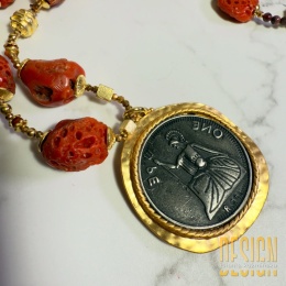 Unikatowy naszyjnik z korala Corallium rubrum z antyczną monetą 1/1