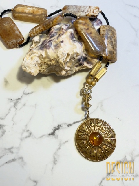 Naszyjnik Biżuteria Epok – Jaspis i Czarny Spinel